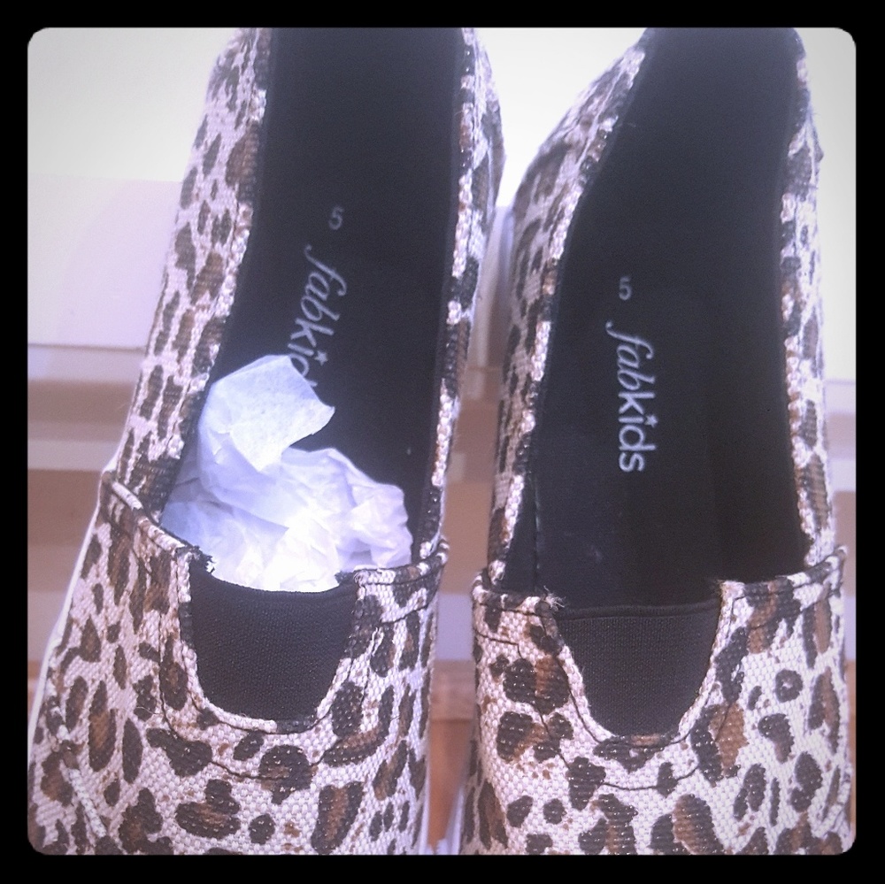 Fabkids Leopard Print Sneakers for all season